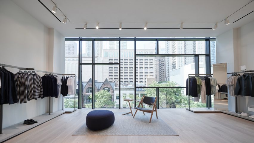 COS Chicago