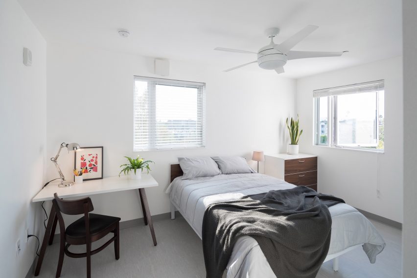 Crest Apartments by Michael Maltzan