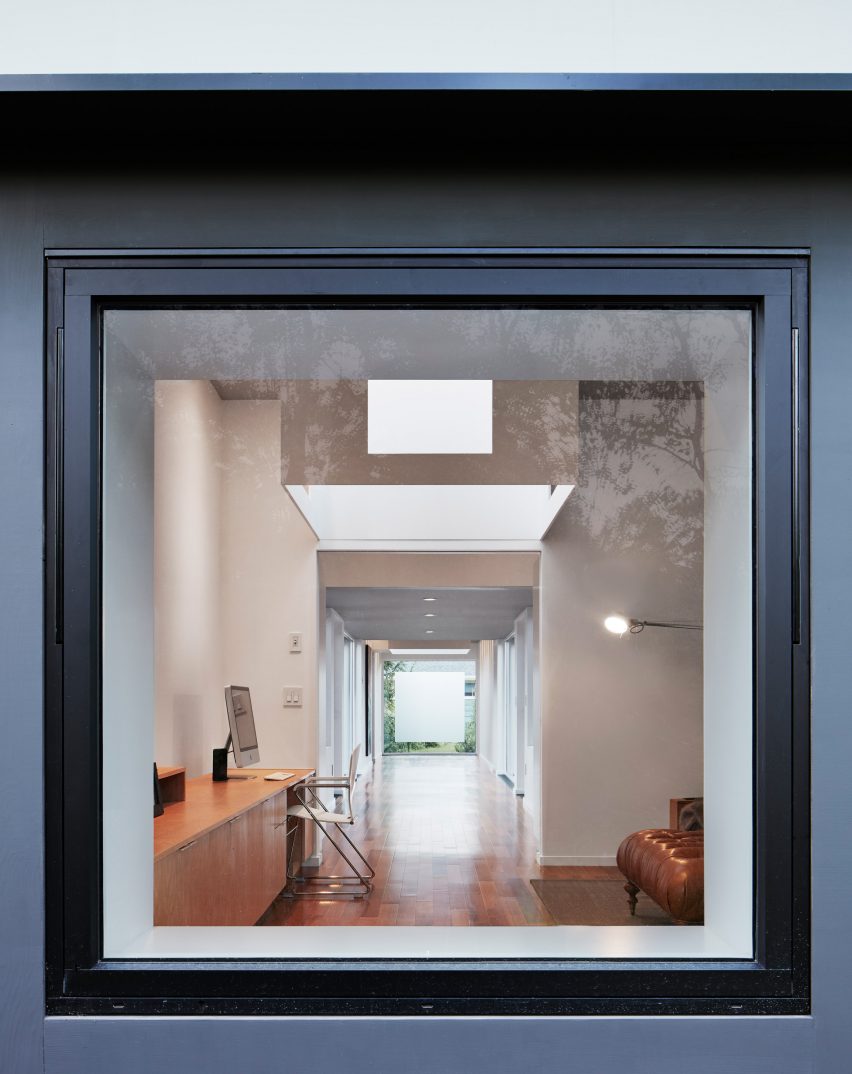 Deloia House by Salmela Architect