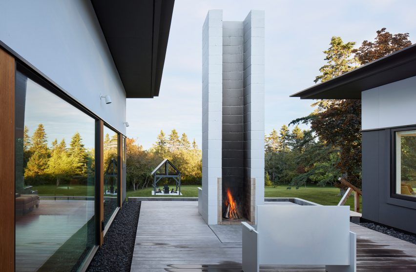 Deloia House by Salmela Architect