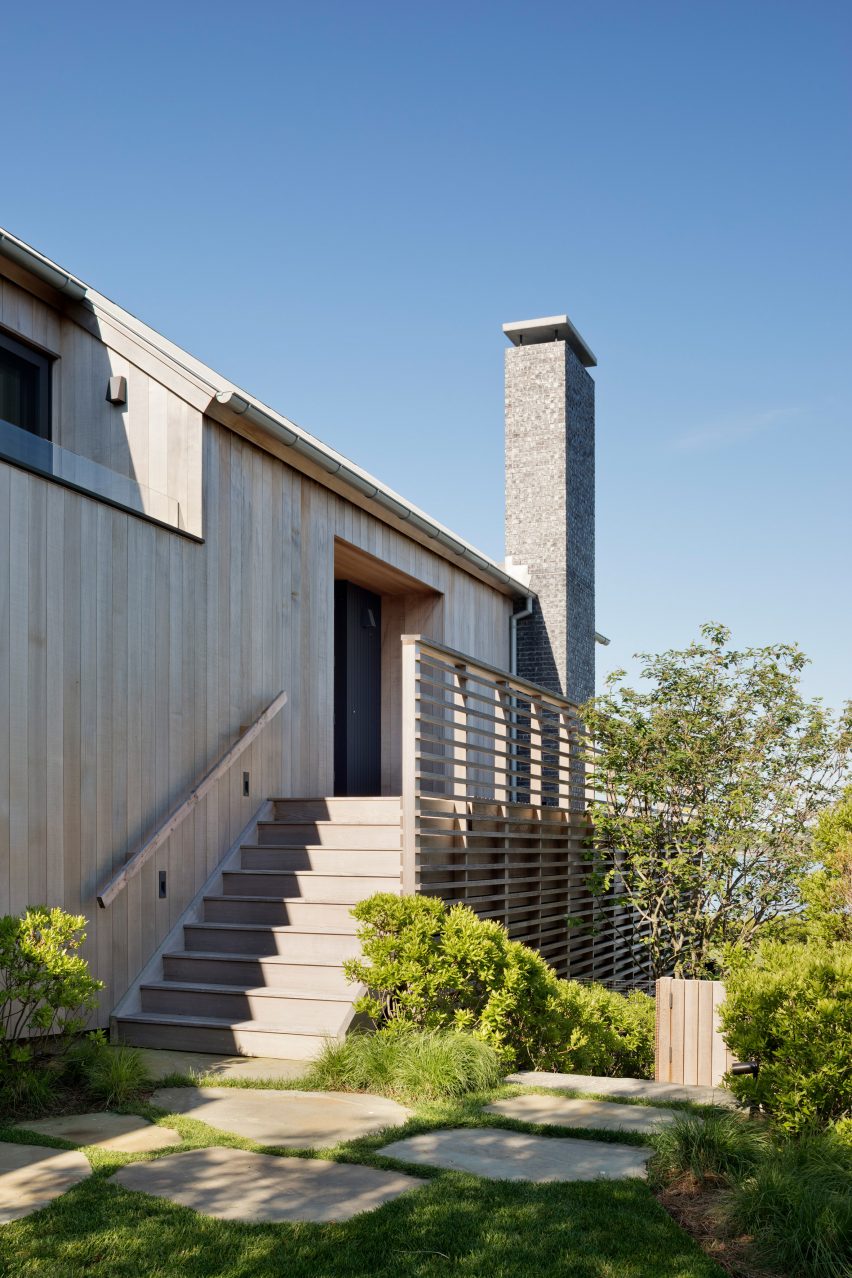 East Lake House by Robert Young Architects