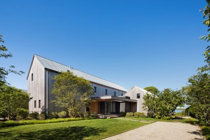 East Lake House by Robert Young Architects
