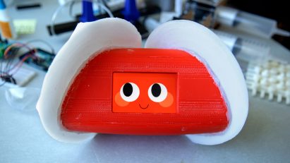 Cornell University make feeling robot