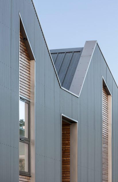 Equine Diagnostics Centre at Edinburgh University by Sheppard Robson