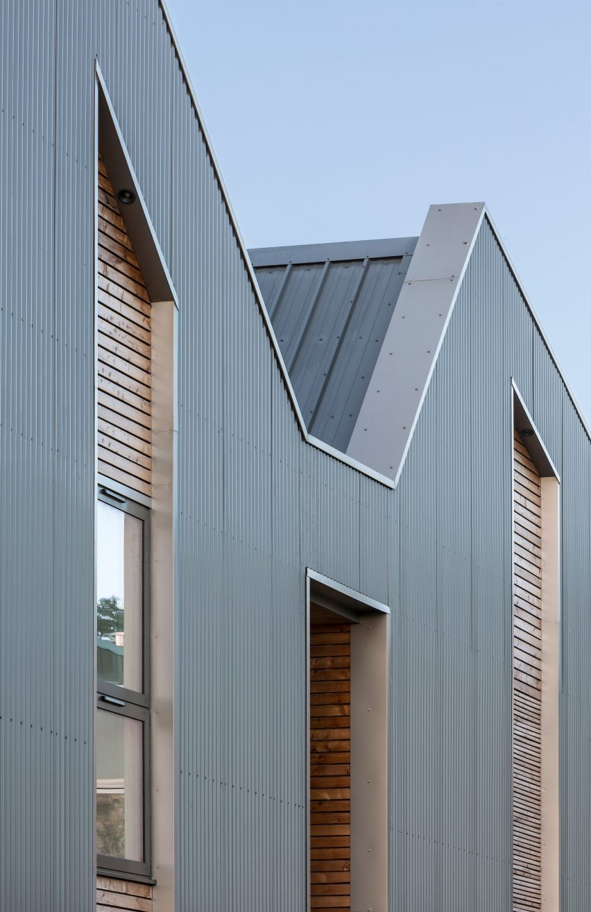 Equine Diagnostics Centre at Edinburgh University by Sheppard Robson