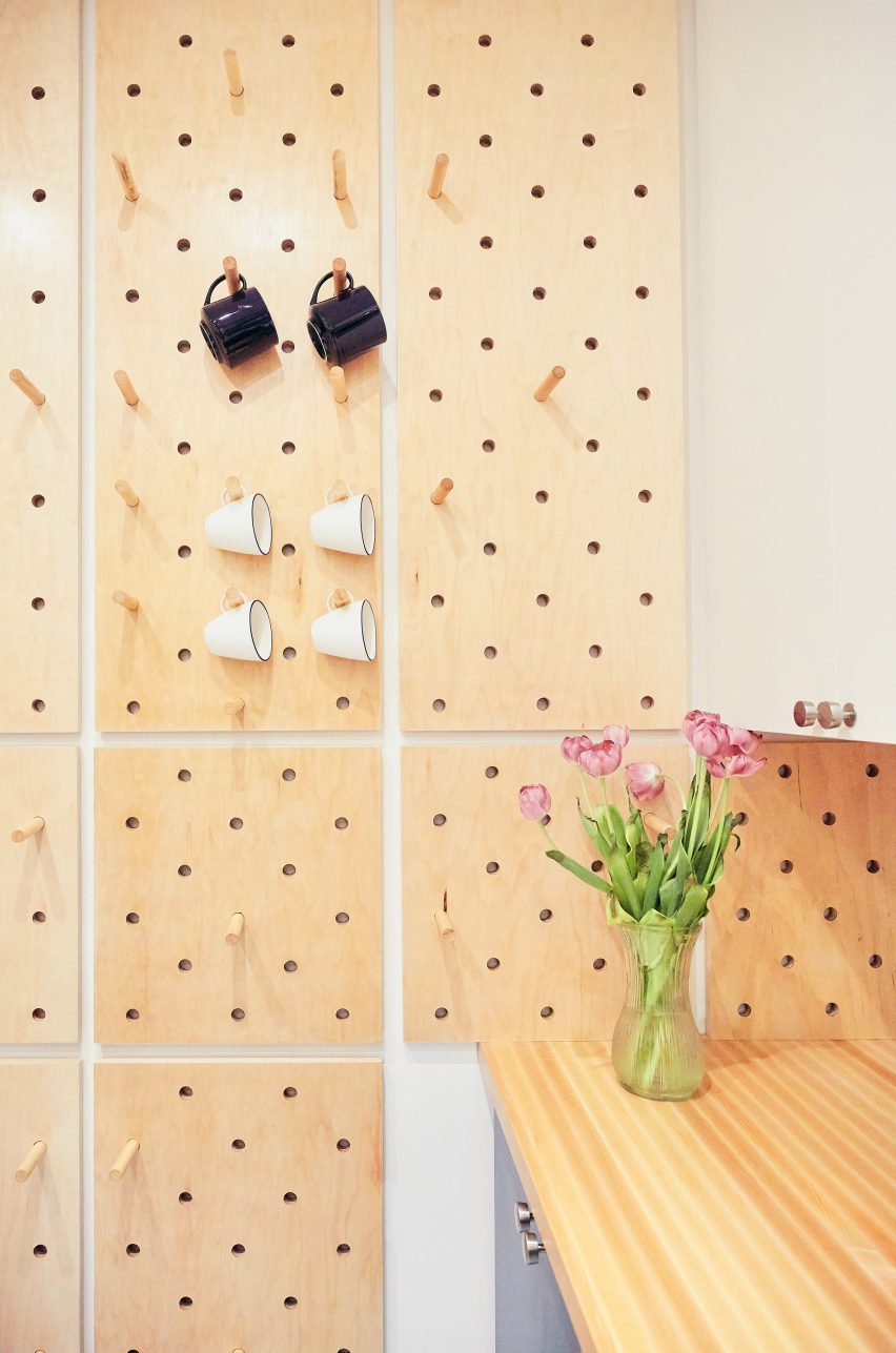 Fifth Avenue Kitchen by Handwerk Art and Design