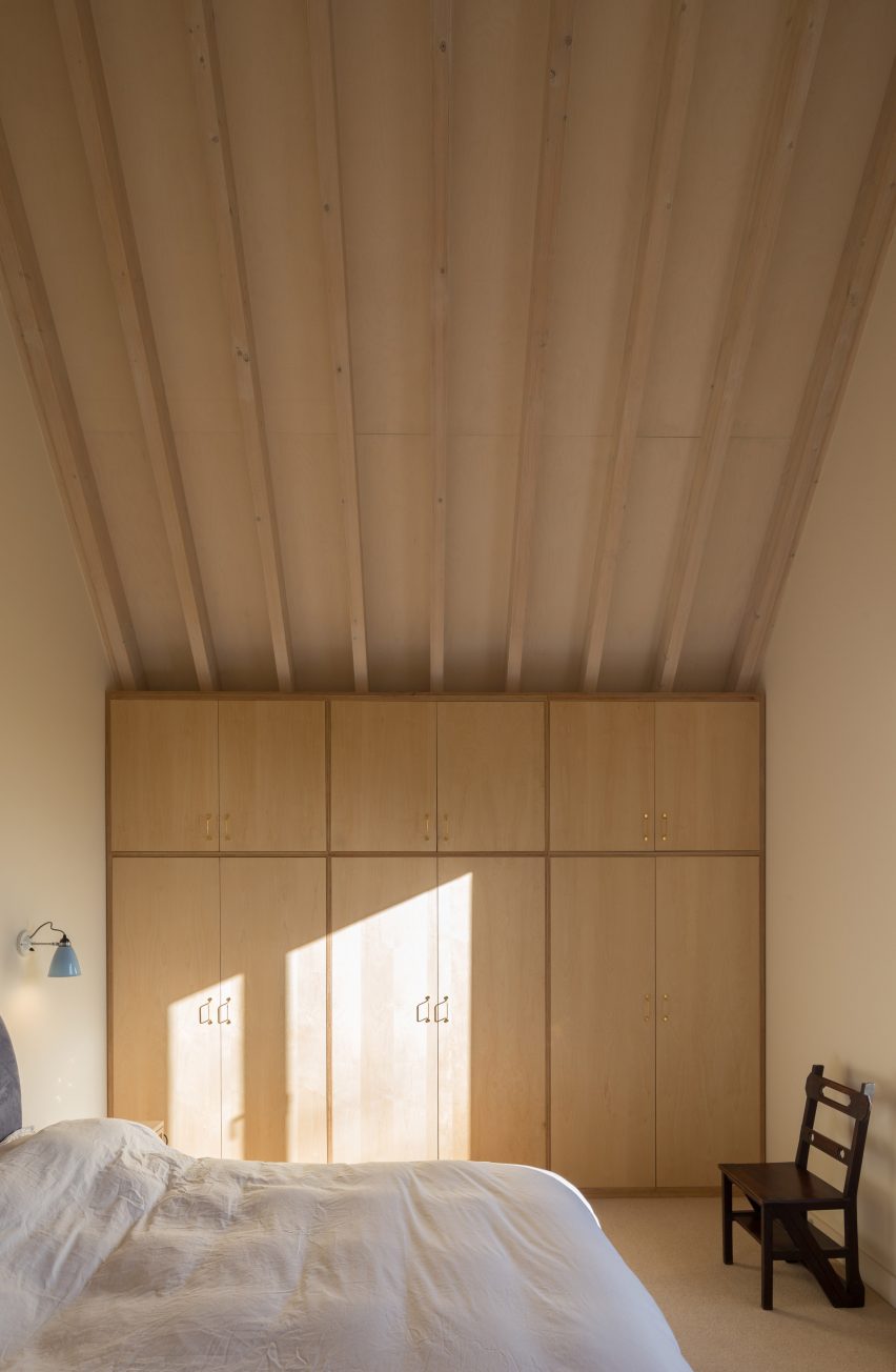 Fijal House by Mole Architects