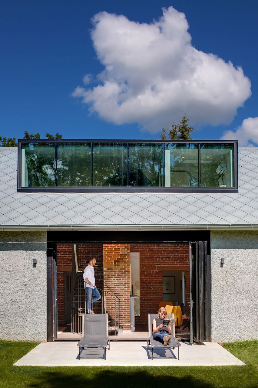 Foster Road Retreat by Neumann Monson Architects