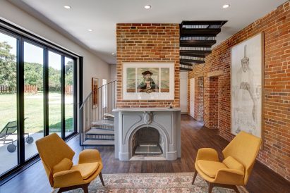 Foster Road Retreat by Neumann Monson Architects