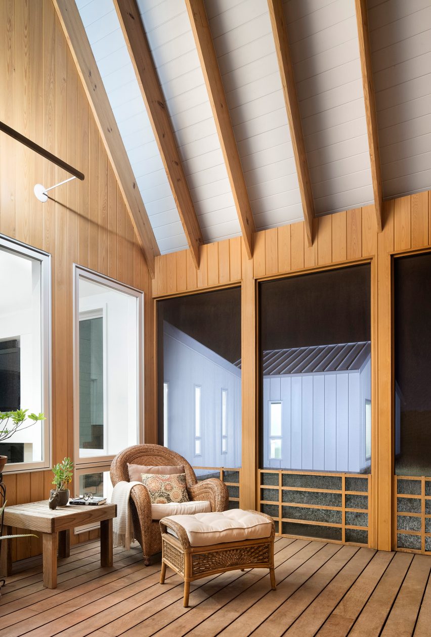 Hill Country House by Miro Rivera Architects