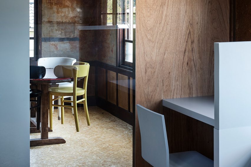 Hojo Sanci office by Jo Nagasaka/Schemata Architects