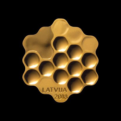 Arthur Analts pays tribute to Latvia with honeycomb coin design