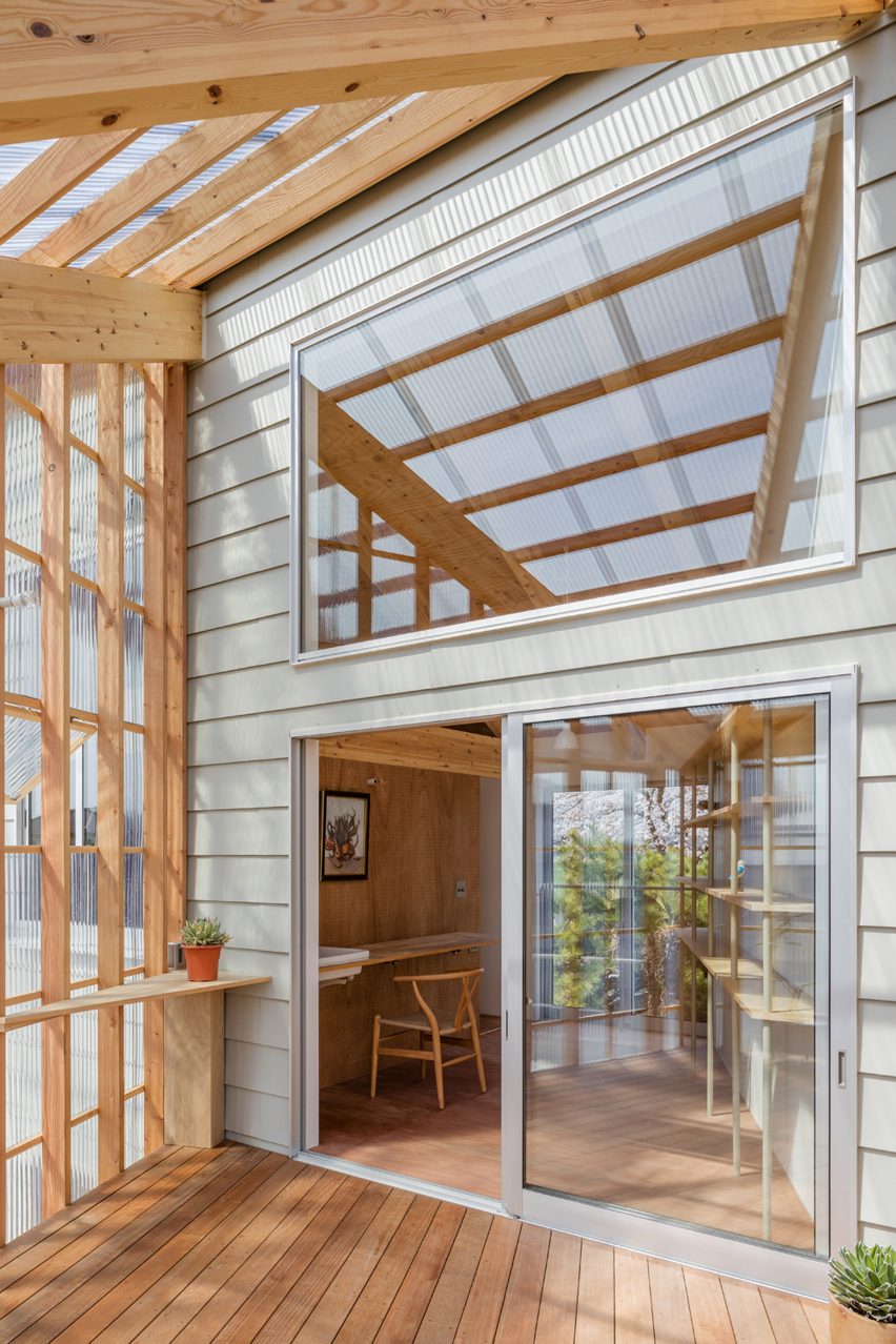 House in Nakauchi by Snark
