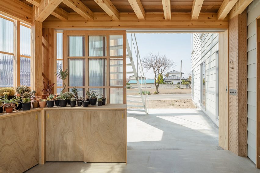 House in Nakauchi by Snark
