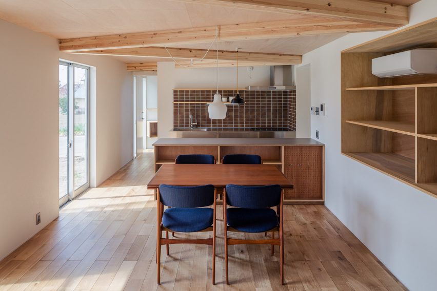 House in Nakauchi by Snark