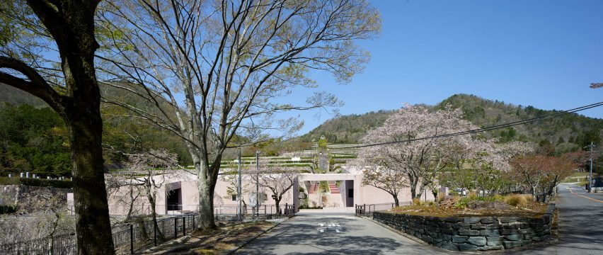 David Chipperfield Architects completes visitor centre and chapel at Inagawa Cemetery