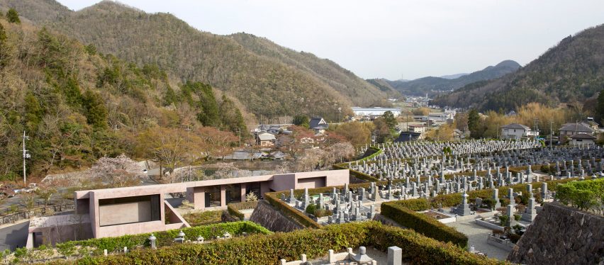 David Chipperfield Architects completes visitor centre and chapel at Inagawa Cemetery