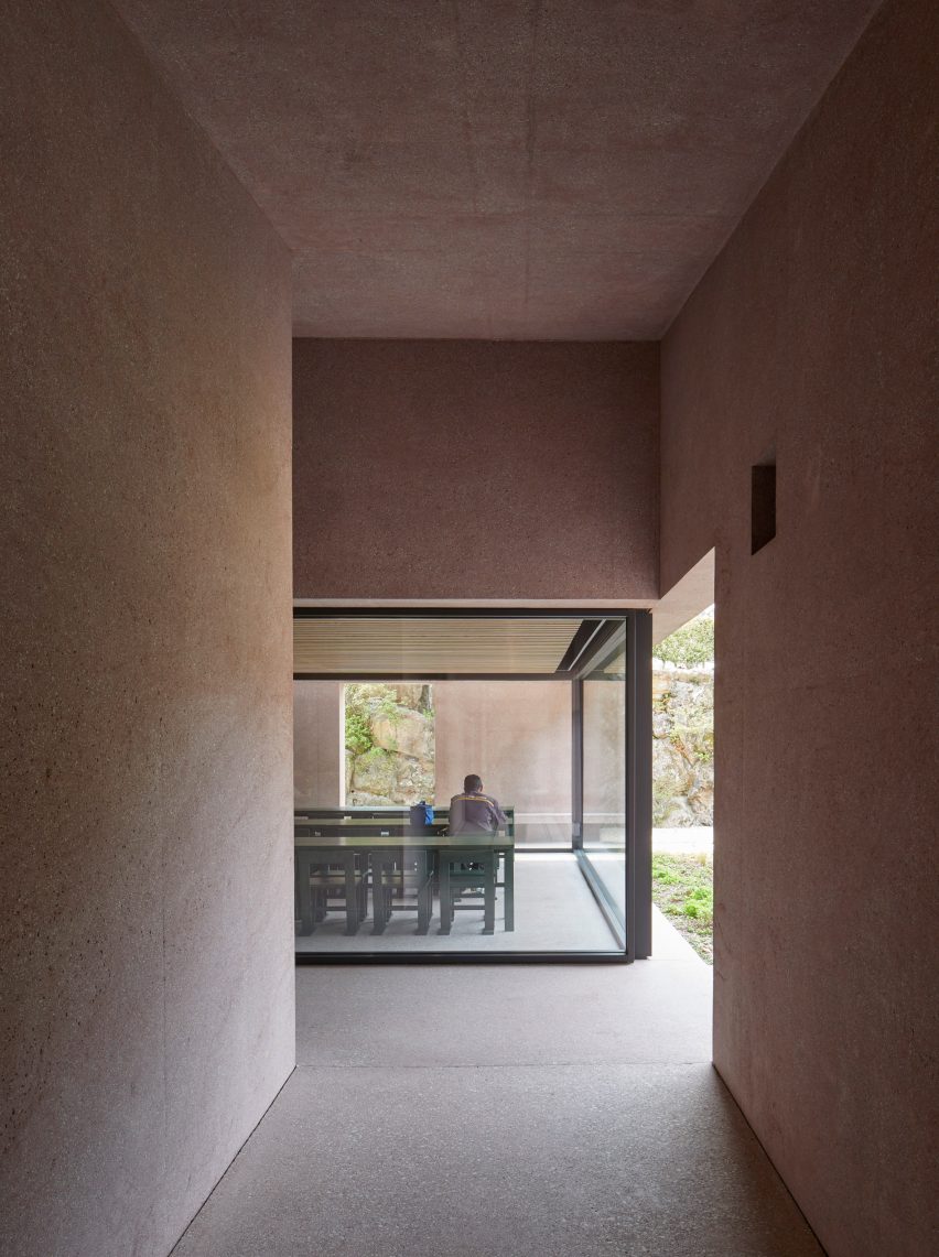 David Chipperfield Architects completes visitor centre and chapel at Inagawa Cemetery