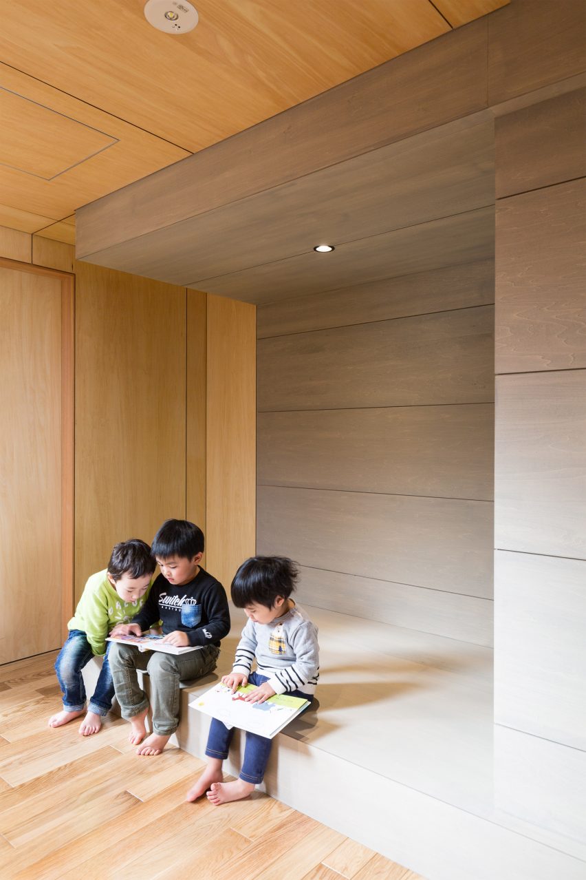 Kitos Hamura children centre by Hibinosekkei