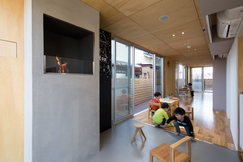 Kitos Hamura children centre by Hibinosekkei
