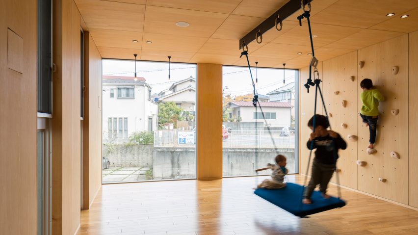 Kitos Hamura children centre by Hibinosekkei