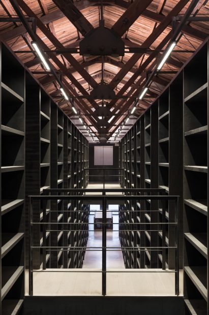 Lens Magazine offices by TAO