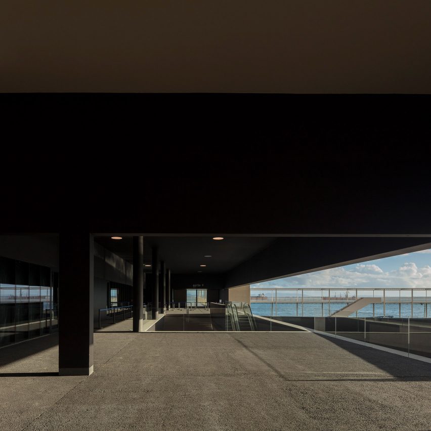 Lisbon Cruise Terminal by João Luís Carrilho da Graça