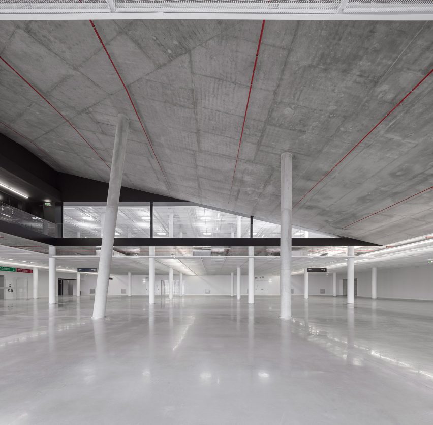 Lisbon Cruise Terminal by João Luís Carrilho da Graça