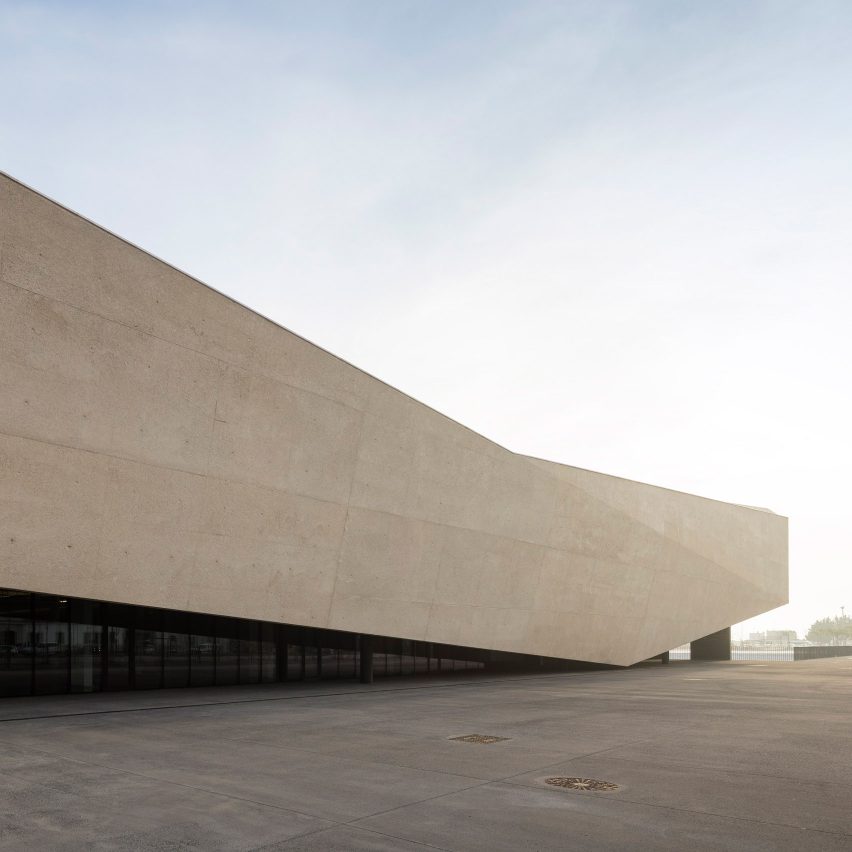 Lisbon Cruise Terminal by João Luís Carrilho da Graça