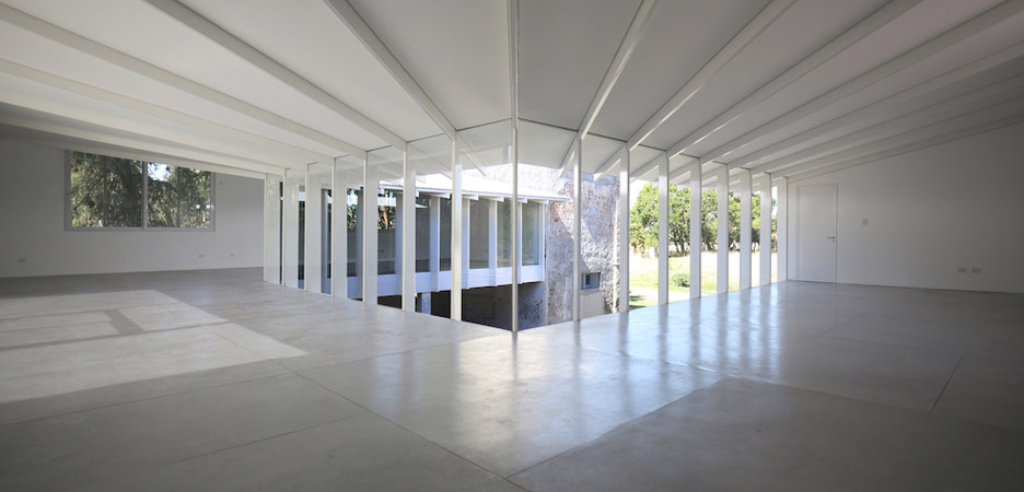 Macchi House by Adamo Faiden