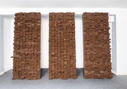 Conrad Willems creates modular stone structures based on children’s building blocks