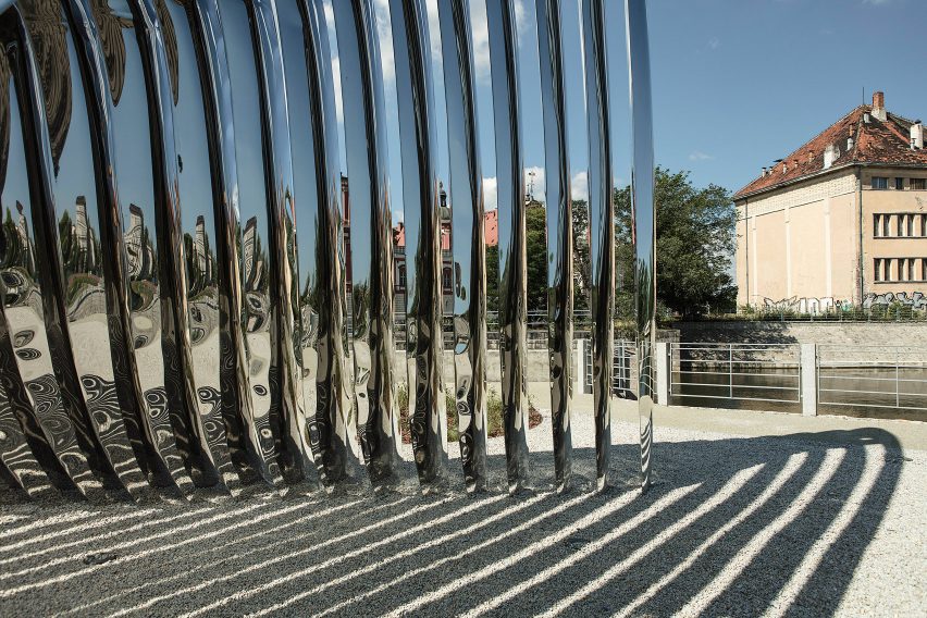 Daliowa pavilion by Oskar Zieta
