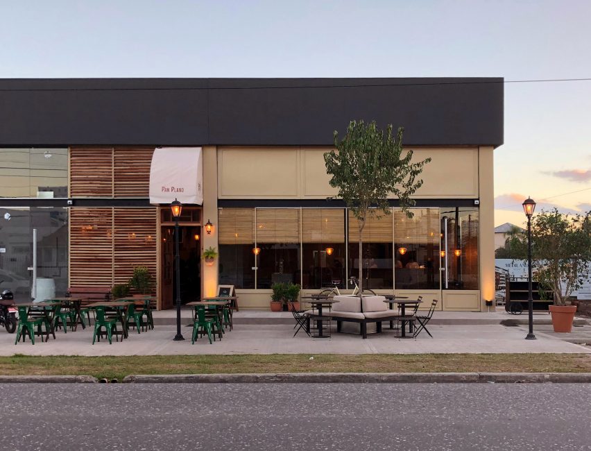 Pan Plano by Pigmento Experimenta Studio