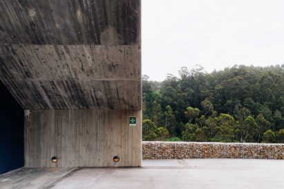 Ermida dam control centre by Pedro Geraldes