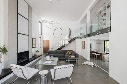 Red Rocks Residence by The Ranch Mine