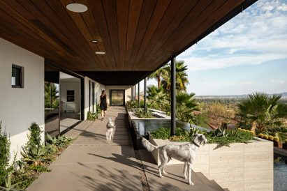 Red Rocks Residence by The Ranch Mine