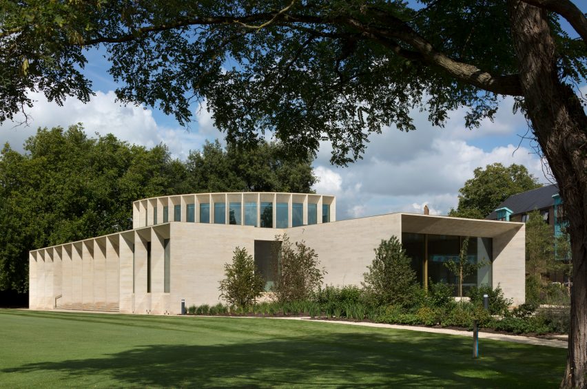 Sultan Nazrin Shah Centre by Niall McLaughlin Architects