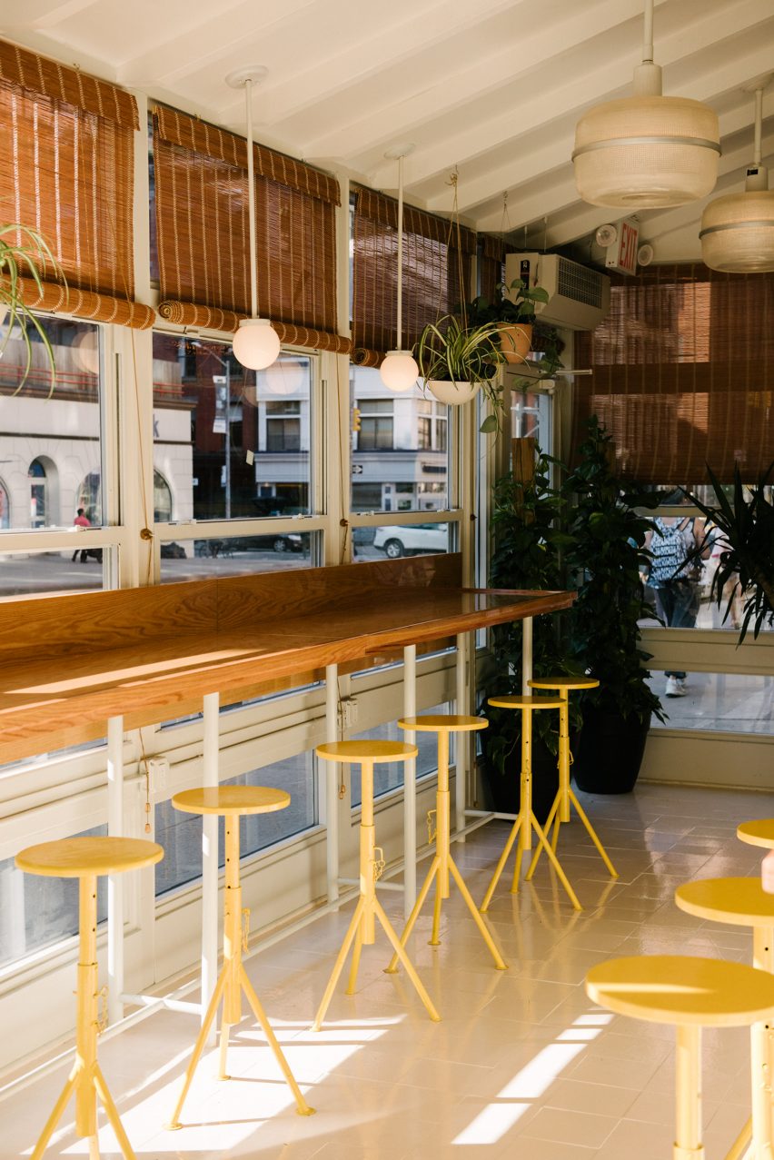 Summer Day Cafe by Savvy Studio