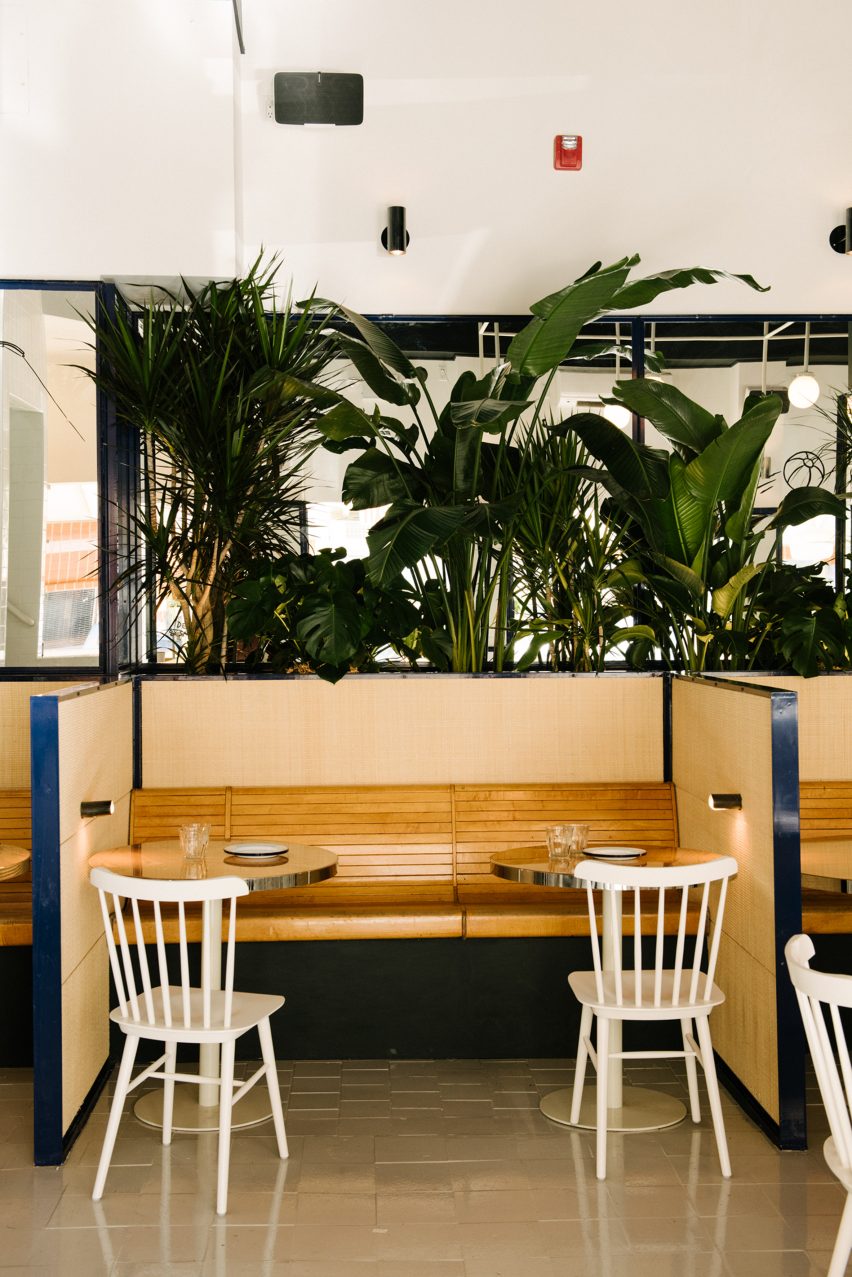 Summer Day Cafe by Savvy Studio