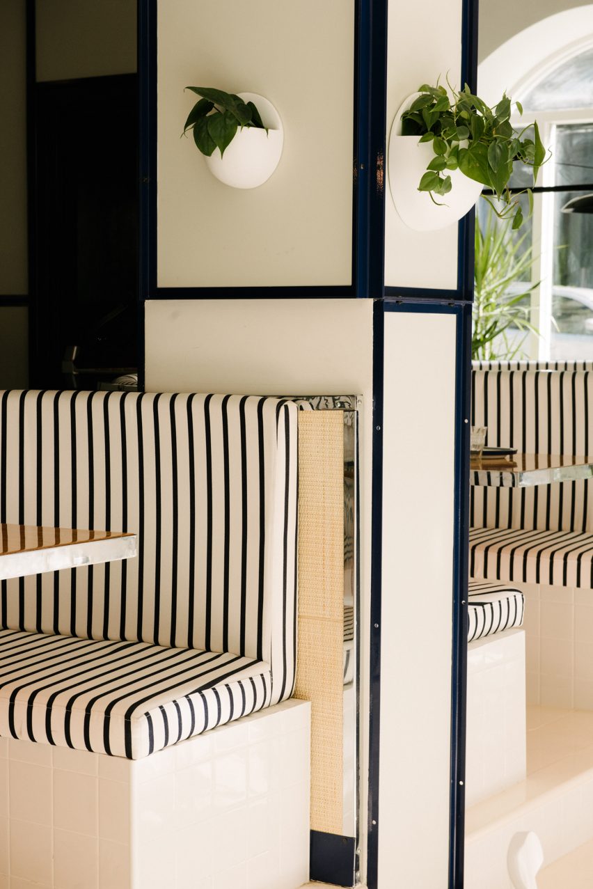 Summer Day Cafe by Savvy Studio