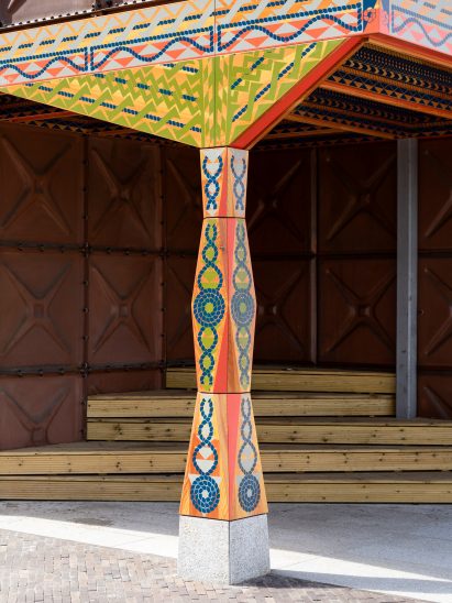 Thames Walk pavilion by Studio Weave