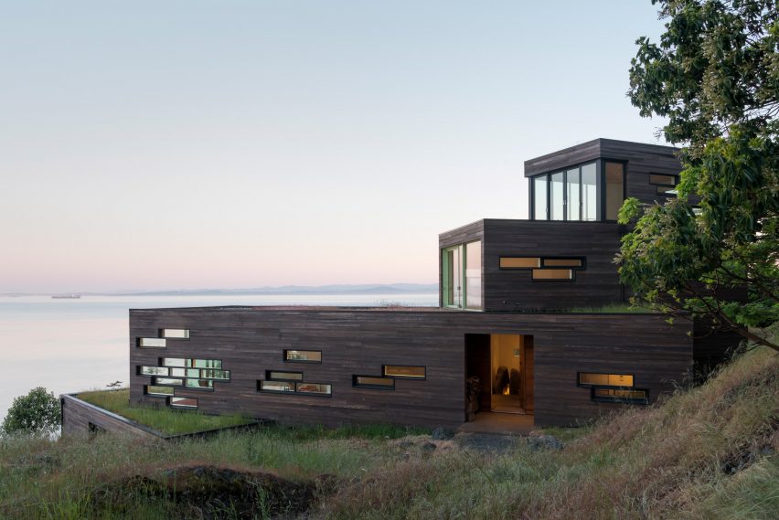 Bailer Hill house by Prentiss Balance Wickline Architects