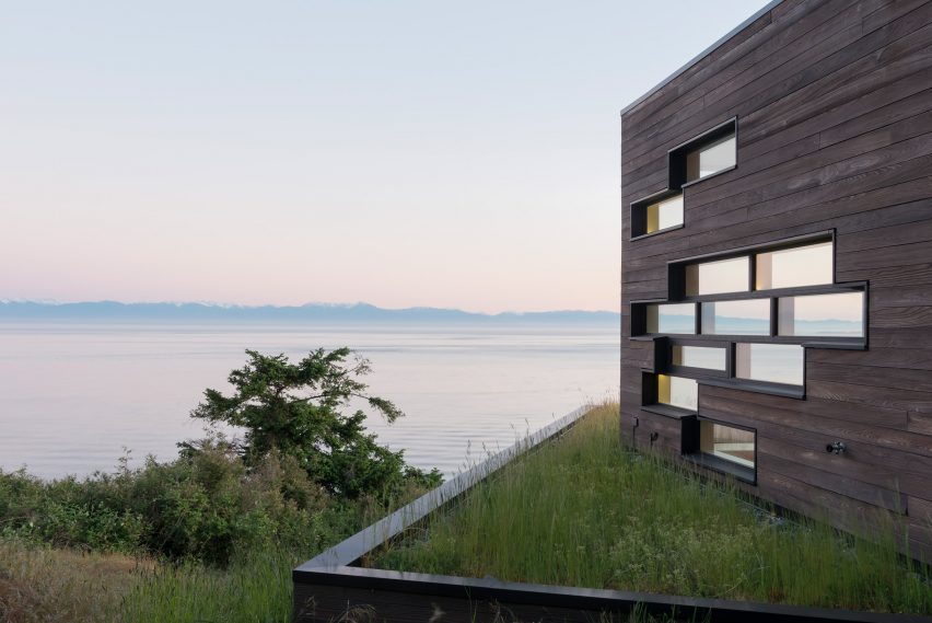Bailer Hill house by Prentiss Balance Wickline Architects
