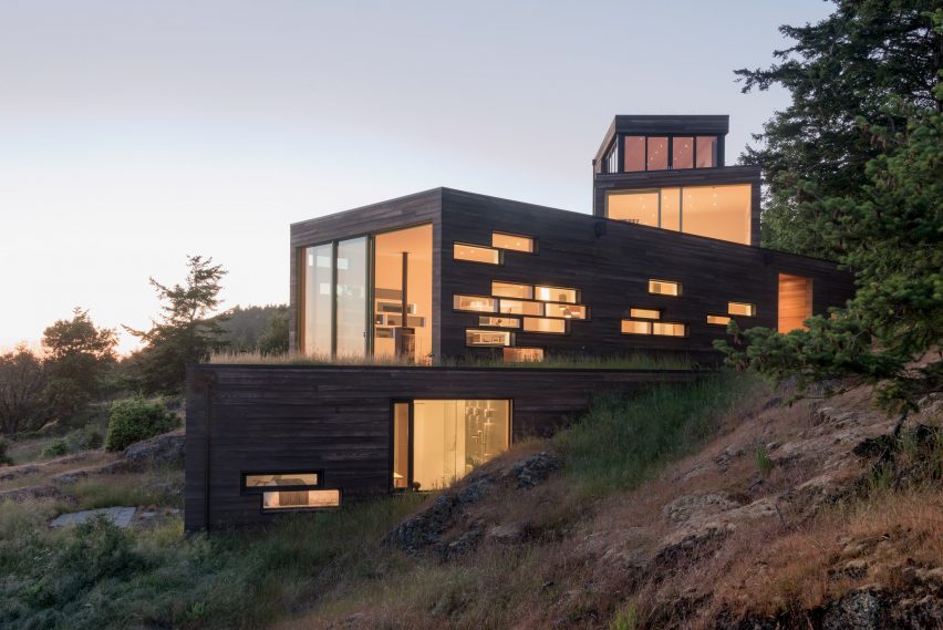 Bailer Hill house by Prentiss Balance Wickline Architects