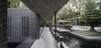 Veranda Courthouse by O-office Architects