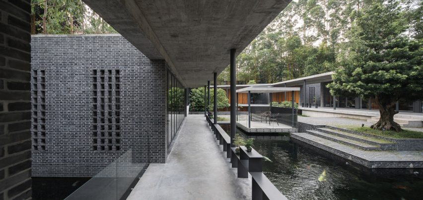 Veranda Courthouse by O-office Architects