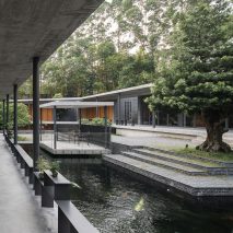 Veranda Courthouse by O-office Architects