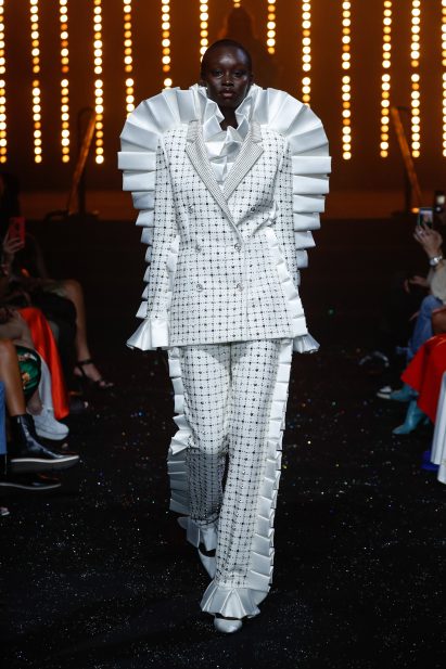 Viktor & Rolf mark 25th anniversary with all-white Immaculate couture collection