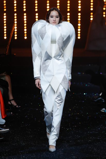 Viktor & Rolf mark 25th anniversary with all-white Immaculate couture collection
