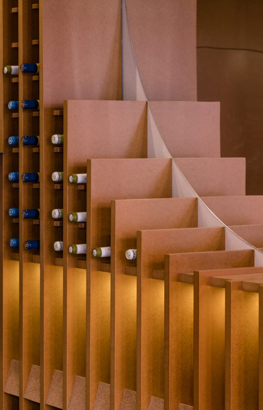 Zooco Estudio create cave-like wine shop in Spain